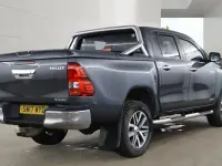 Used Toyota HiLux 150 HP (110 kW) 2017 Grey Pickup