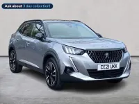 Usado Peugeot 2008 Premium 130 CV (95 kW) 2021 Gris SUV
