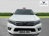 Gebraucht Toyota HiLux 150 PS (110 kW) 2018 Weiß Pickup