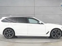Used BMW 530 M Sport 282 HP (207 kW) 2022 White Estate