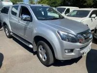Used Isuzu D-Max 2017 Silver Pickup