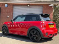 Used Mini John Cooper Works Hatch 227 HP (166 kW) 2016 Red Hatchback