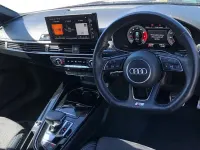 Usado Audi A4 Black Edition 150 HP (110 kW) 2025 Carrinha