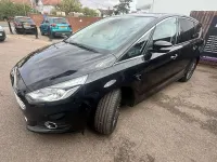 Used Ford S-MAX Titanium 190 HP (139 kW) 2019 Black MPV