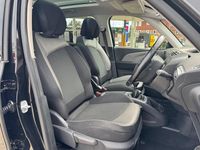 Używany Citroën C4 Flair 2018 Czarny Minivan