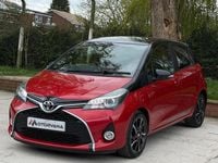 Used Toyota Yaris Design 99 HP (72 kW) 2016 Red/black Hatchback