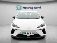 Usado MG MG4 EV SE 319 kW (435 CV) 2024 Blanco Utilitario