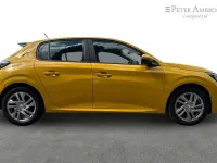 Used Peugeot 208 Active 99 HP (72 kW) 2020 Yellow Hatchback