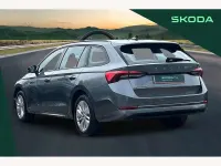 Usado Skoda Octavia SE Technology 116 CV (85 kW) 2023 Gris Familiar