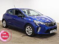 Used Renault Clio V Evolution 145 HP (106 kW) 2025 Blue Hatchback