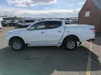 Second-hand Mitsubishi L200 181 CP (133 kW) 2018 Alb Pickup