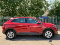 Used Vauxhall Grandland X Business Edition 130 HP (95 kW) 2021 Red SUV