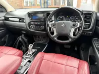 Usado Mitsubishi Outlander P-HEV 2017 Preto SUV
