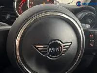 Used Mini Cooper Classic 136 HP (100 kW) 2022 Red Hatchback