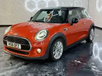 Used Mini Cooper D Hatch 116 HP (85 kW) 2018 Orange Hatchback