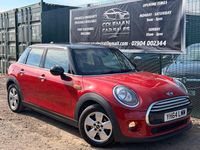 Used Mini Cooper Hatch 2014 Red Hatchback