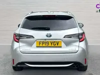 Used Toyota Corolla Design 184 HP (135 kW) 2019 Silver Estate
