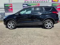 Usado Ford Kuga Titanium 2016 Negro SUV