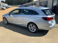 Used Vauxhall Astra SRi 2018 Silver Estate