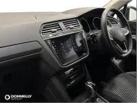 Begagnad VW Tiguan Active 147 HK (108 kW) 2022 Blå SUV