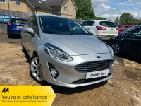 Used Ford Fiesta Titanium 100 HP (73 kW) 2018 Silver Hatchback