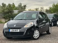 Usado Renault Clio II 75 HP (55 kW) 2011 Preto Citadino