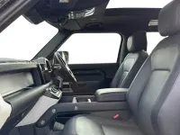 Usado Land Rover Defender HSE Dynamic 2023 Negro SUV