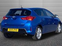 Used Toyota Auris Multidrive S 132 HP (97 kW) 2015 Island blue Hatchback