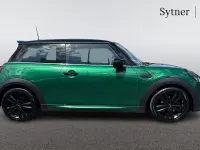 Used Mini Cooper Hatch 134 HP (98 kW) 2023 Green Hatchback