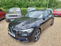 Begagnad BMW 118 Sport Line 136 HK (100 kW) 2019 Svart Halvkombi