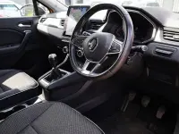 Used Renault Captur Version S 131 HP (96 kW) 2020 Orange/black SUV
