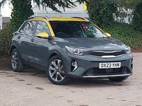 Used Kia Stonic 99 HP (72 kW) 2023 Grey SUV