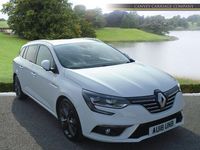 Used Renault Mégane GrandTour Signature 2018 White Estate