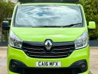 Used Renault Trafic 2016 Green MPV