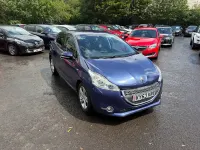Used Peugeot 208 Allure 68 HP (50 kW) 2013 Blue Hatchback