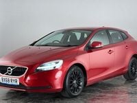 Used Volvo V40 Momentum 122 HP (89 kW) 2018 Red Hatchback
