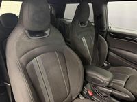 Używany Mini Cooper Hatch 136 KM (100 kW) 2023 Czerwony Hatchback