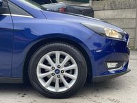 Used Ford Focus Titanium 125 HP (91 kW) 2016 Blue Hatchback