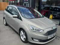Used Ford Grand C-Max Titanium X 120 HP (88 kW) 2017 Red MPV
