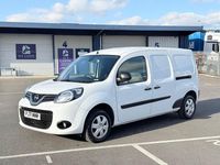 Used Nissan NV250 Tekna 95 HP (69 kW) 2021 White Van