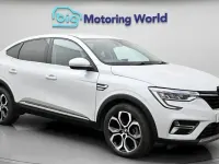 Used Renault Arkana Version S 145 HP (106 kW) 2021 White SUV