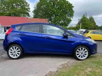 Usado Ford Fiesta Titanium 2015 Azul Utilitario