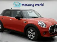 Used Mini Cooper Classic 136 HP (100 kW) 2020 Orange Hatchback
