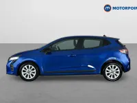 Used Renault Clio Evolution 90 HP (66 kW) 2024 Blue Hatchback