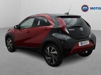 Used Toyota Aygo X 72 HP (52 kW) 2025 Red SUV