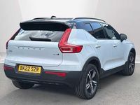 Used Volvo XC40 R-Design 194 HP (142 kW) 2022 SUV