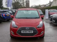 Usado Hyundai ix20 SE 125 CV (91 kW) 2015 Rojo Utilitario