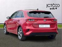 Used Kia Ceed First Edition 138 HP (101 kW) 2018 Red Hatchback