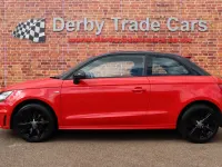 Usado Audi A1 S-Line 2013 Rojo Utilitario