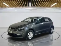 Usado VW Polo S 60 HP (44 kW) 2014 Cinzento Citadino